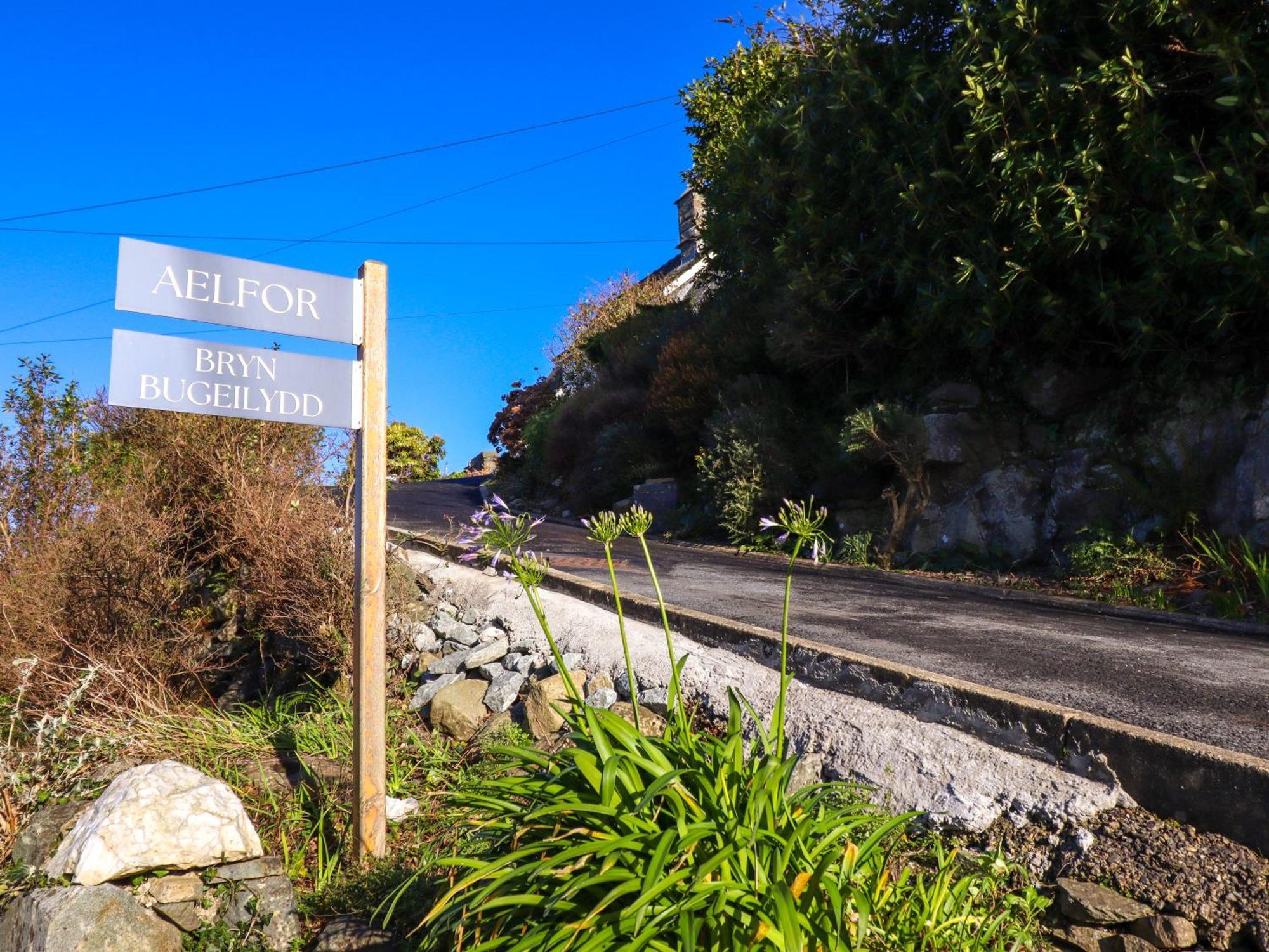 Aelfor Villa Harlech Exterior photo